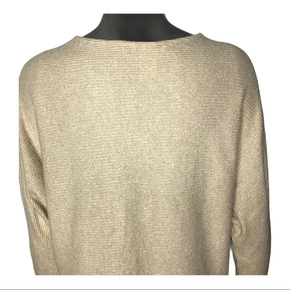 H&M Cream Ribbed Knit Top Dolman Sleeves  Size Small - Picture 4 of 5